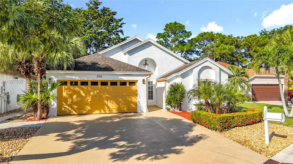 356 Hammocks Trl, Greenacres, FL 33413 - Image #1