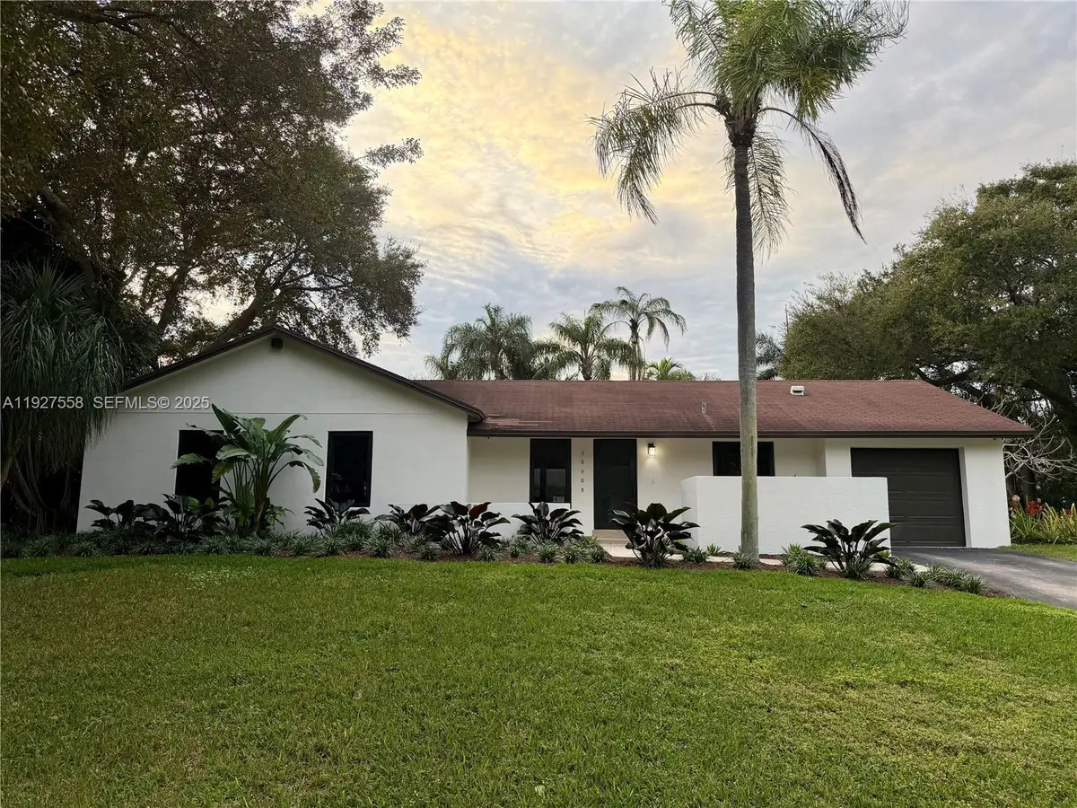 Address Withheld By Seller, Palmetto Bay, FL 33157 - Image #1