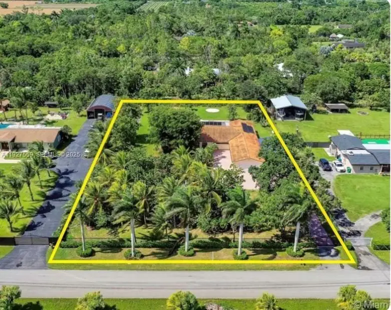 19051 SW 272nd St, Homestead, FL 33031 - Image #1