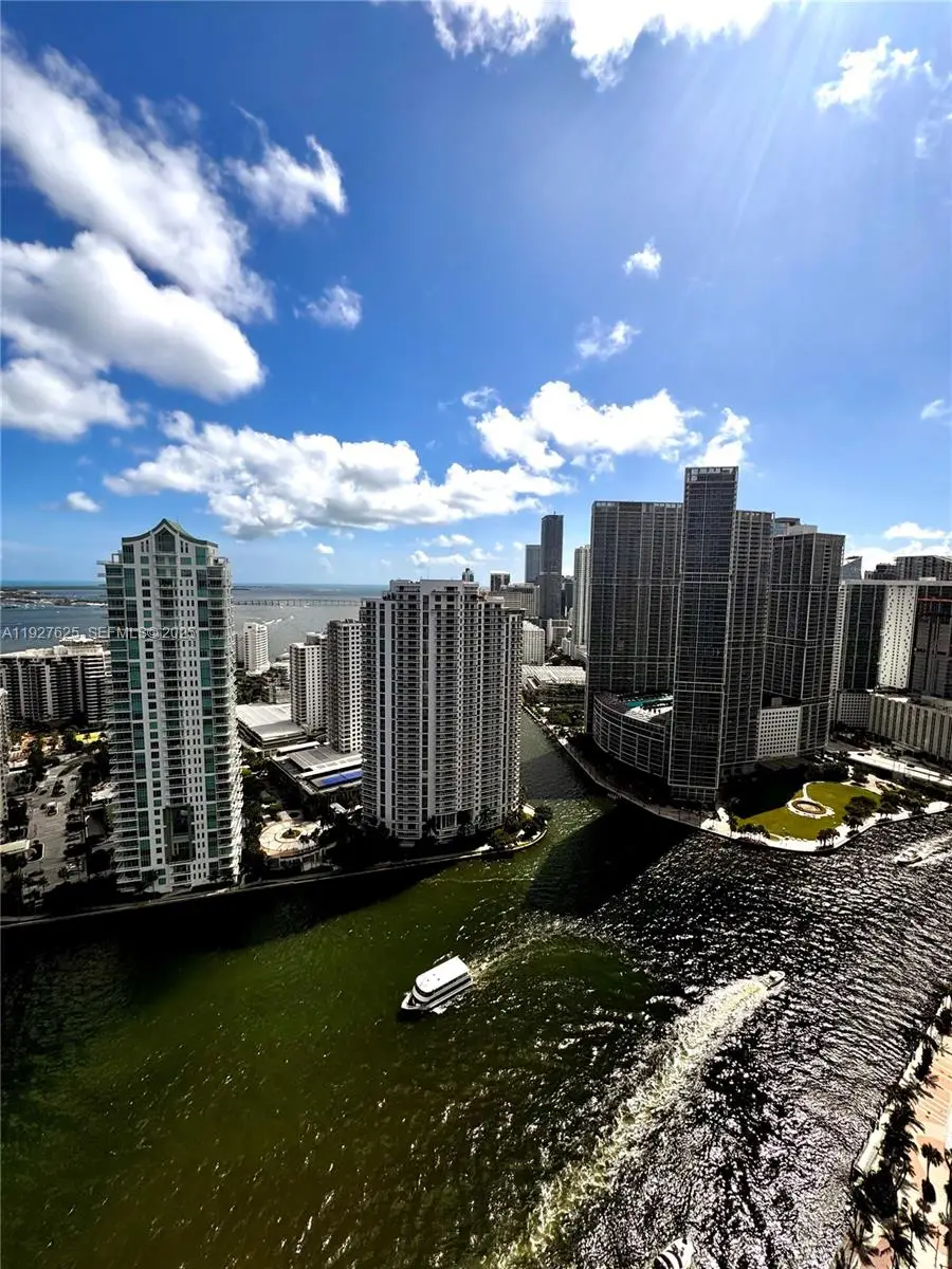 325 S Biscayne Blvd #LPH 17, Miami, FL 33131 - Image #3