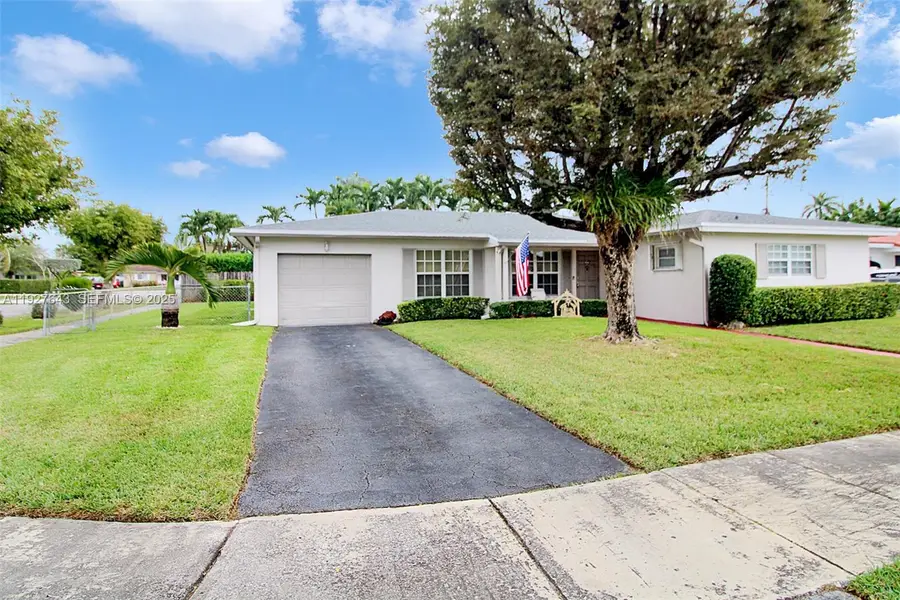 1101 SW 102nd Ct, Miami, FL 33174 - Image #3