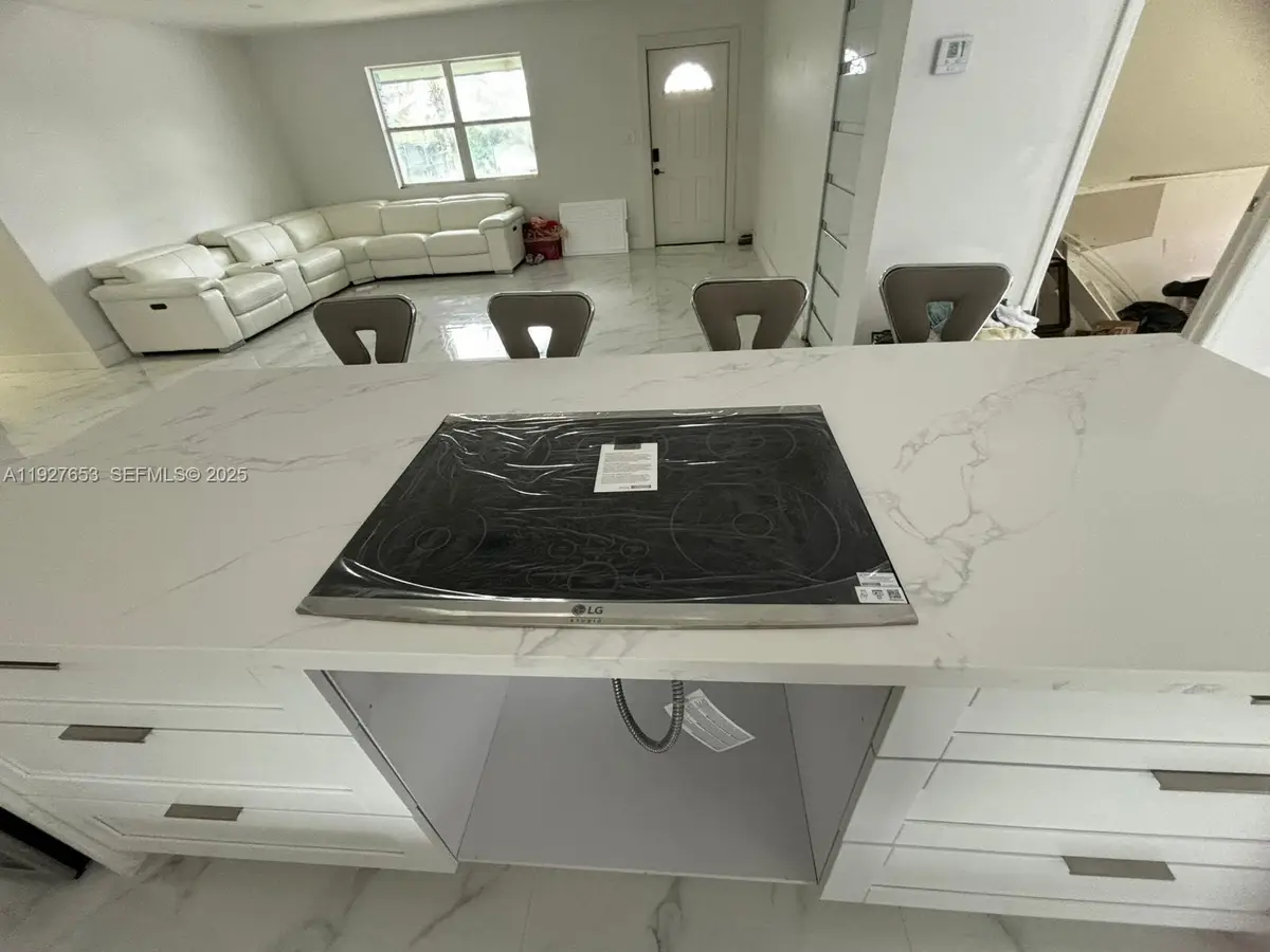 21160 SW 328th St, Homestead, FL 33030 - Image #1