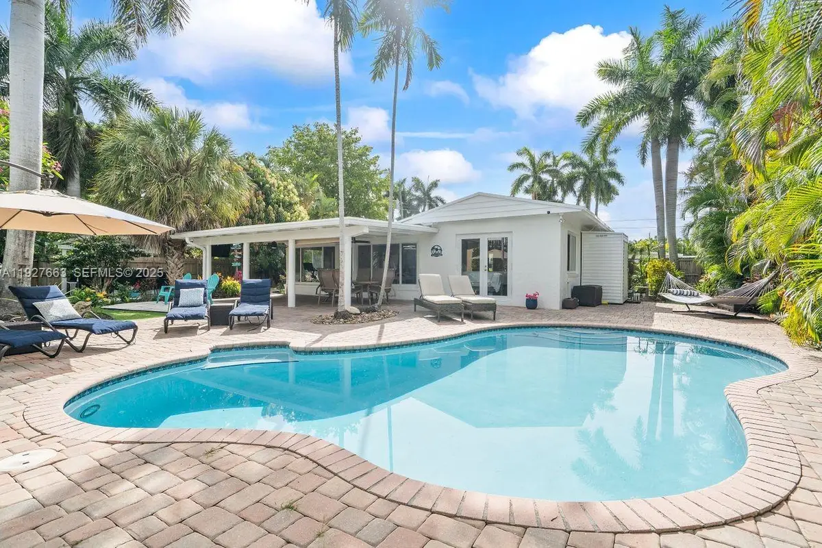 2837 NE 17th Ave, Wilton Manors, FL 33334 - Image #1