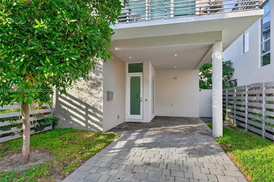 3525 Day Ave, Coconut Grove, FL 33133 - Image #3