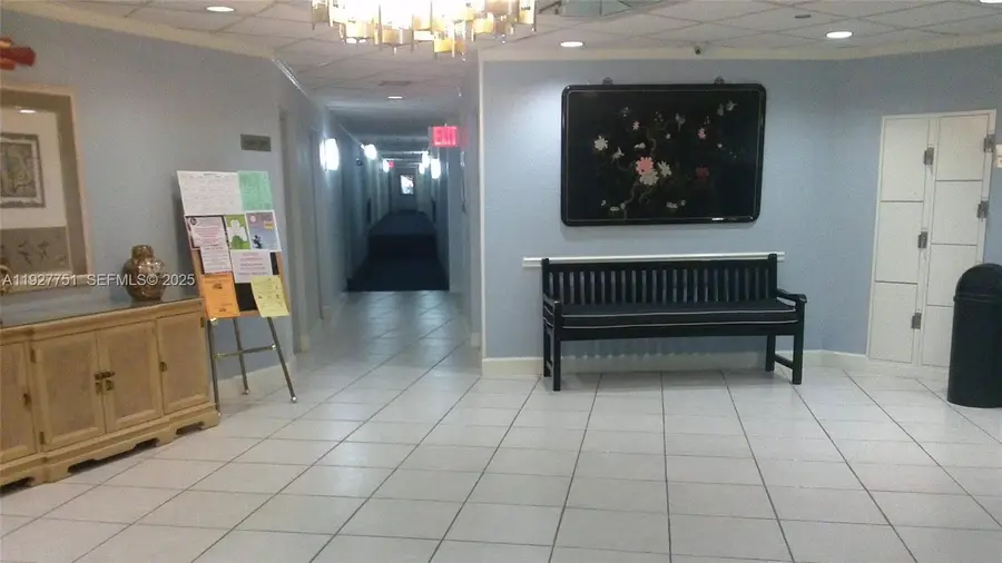 1000 Saint Charles Pl #L2, Pembroke Pines, FL 33026 - Image #2