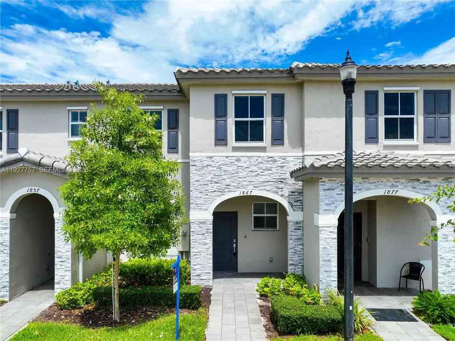 1867 SE 26th Ter, Homestead, FL 33035 - Image #2