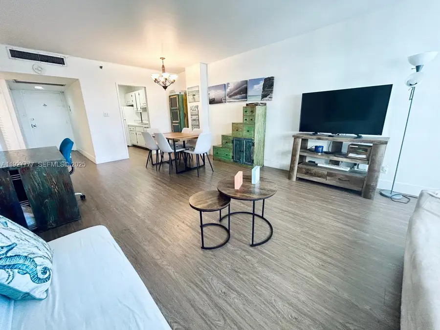 100 Lincoln Rd #922, Miami Beach, FL 33139 - Image #3
