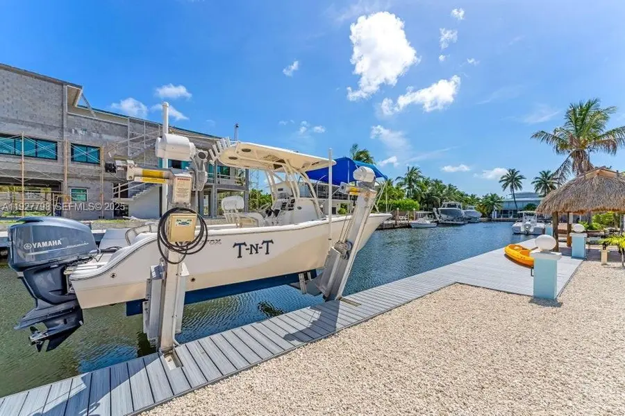 11 Center Ln, Key Largo, FL 33037 - Image #3