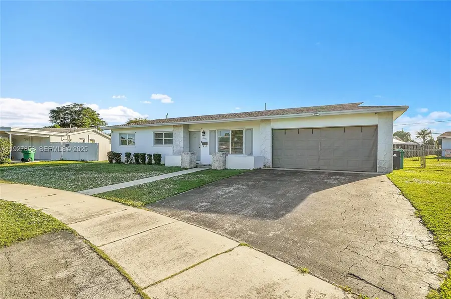 10340 SW 157th St, Miami, FL 33157 - Image #2