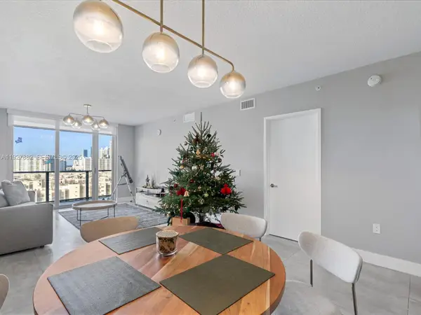 300 Sunny Isles Blvd #4-1405, Sunny Isles Beach, FL 33160