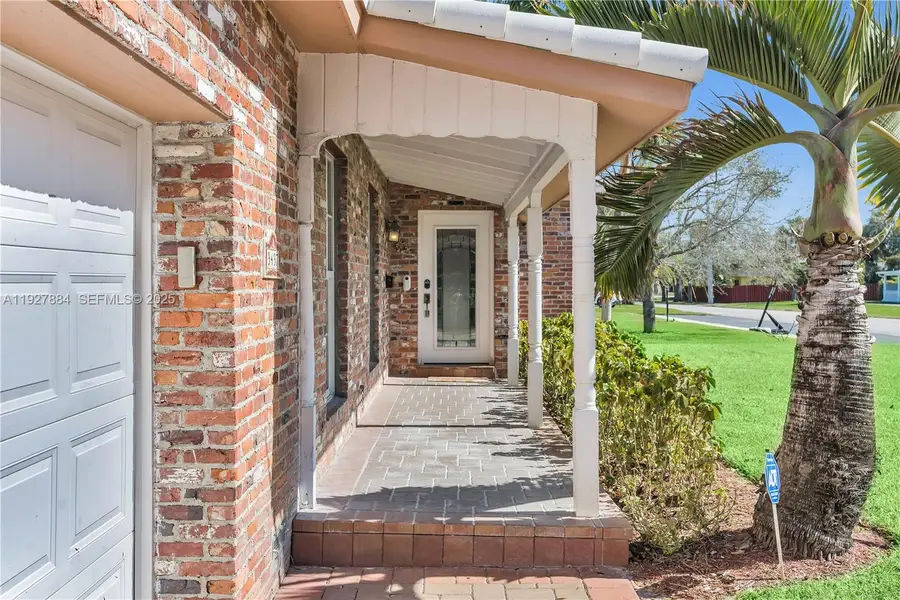 3437 Buchanan St, Hollywood, FL 33021 - Image #2