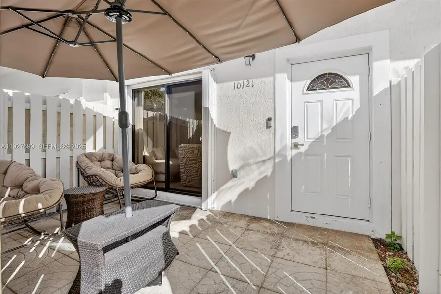 10121 NW 33rd St, Sunrise, FL 33351 - Image #3