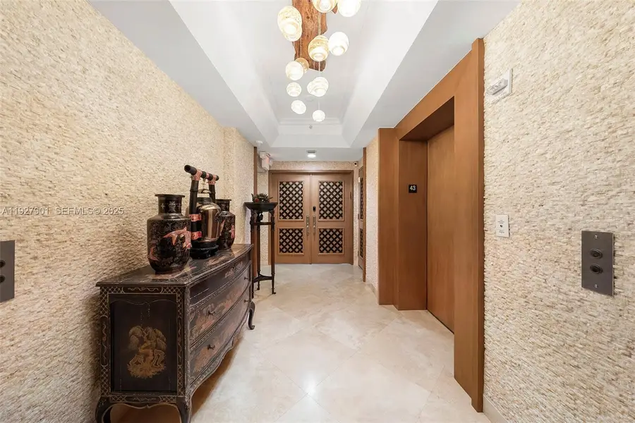 17875 Collins Ave #4303, Sunny Isles Beach, FL 33160 - Image #2