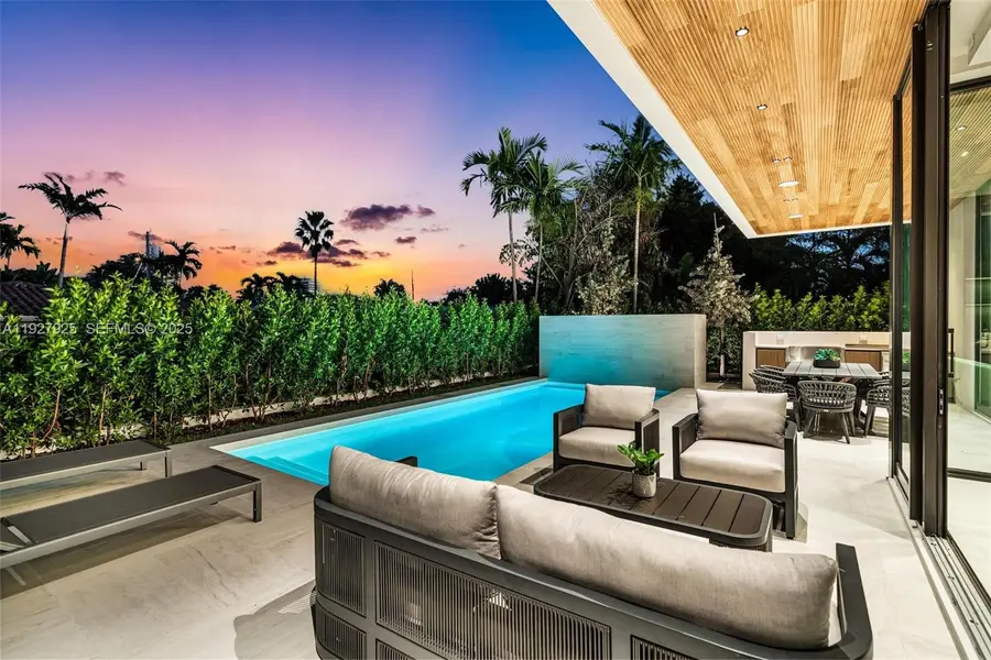 8935 Froude Ave, Surfside, FL 33154 - Image #3