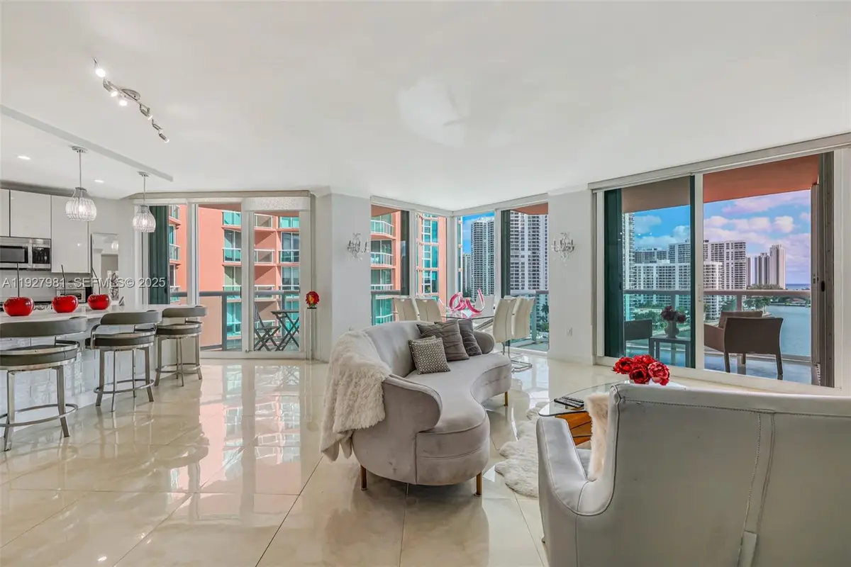 3370 Hidden Bay Dr #1207, Aventura, FL 33180 - Image #1