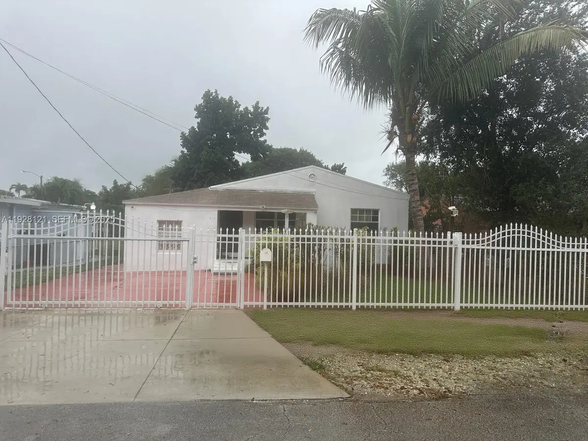 410 NW 98th St, Miami, FL 33150 - Image #1