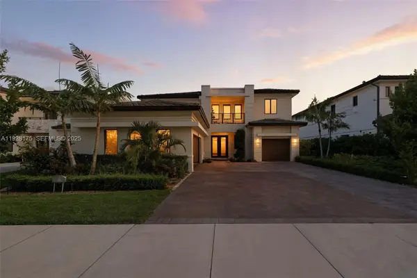 12070 SW 83rd Pl, Miami, FL 33156