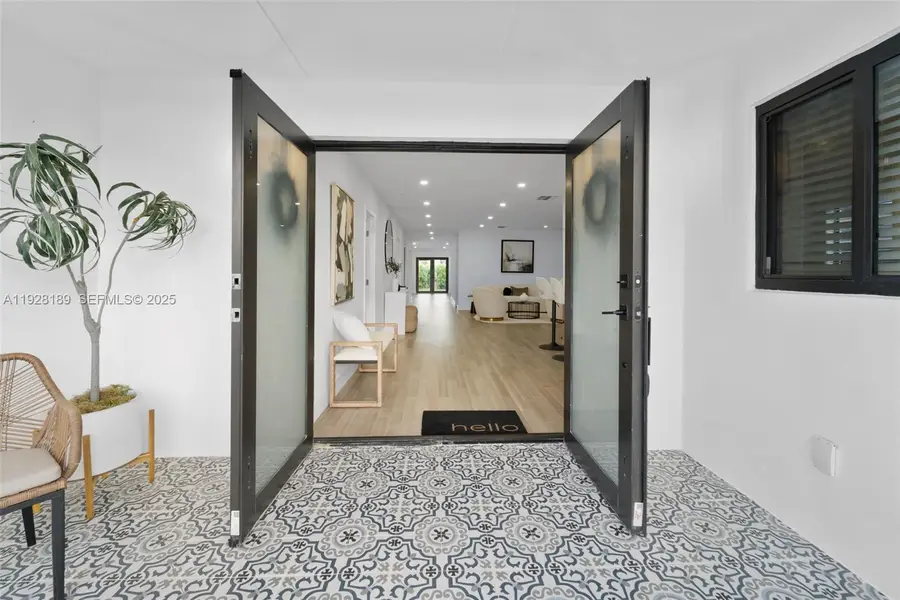 2735 SW 65th Ave, Miami, FL 33155 - Image #3