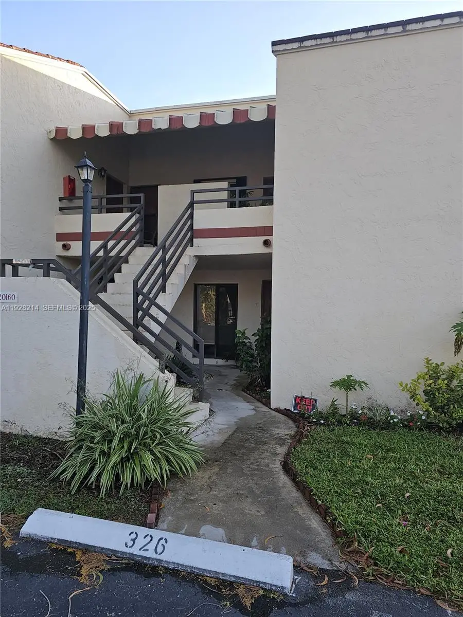 20160 NE 3rd Ct #8, Miami, FL 33179 - Image #1