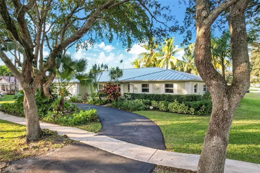 7201 NW 7th Ct, Plantation, FL 33317 - Image #3