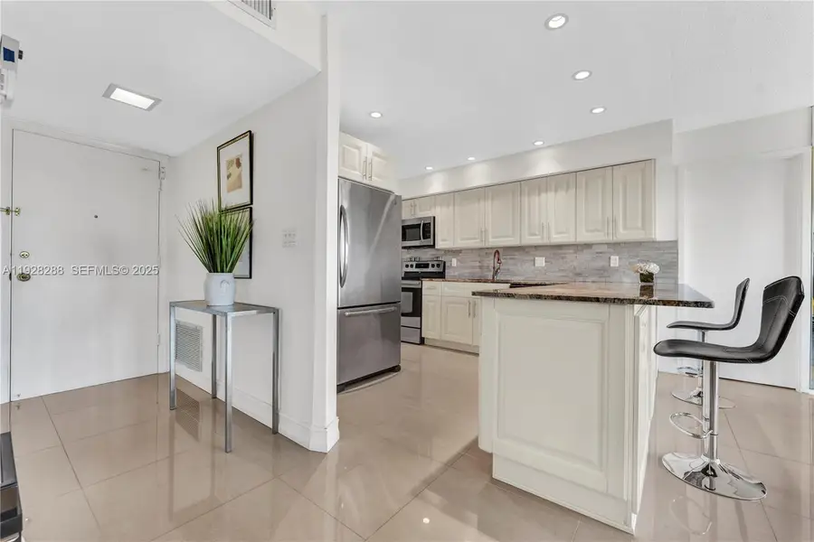 200 Diplomat Pkwy #729, Hallandale Beach, FL 33009 - Image #2