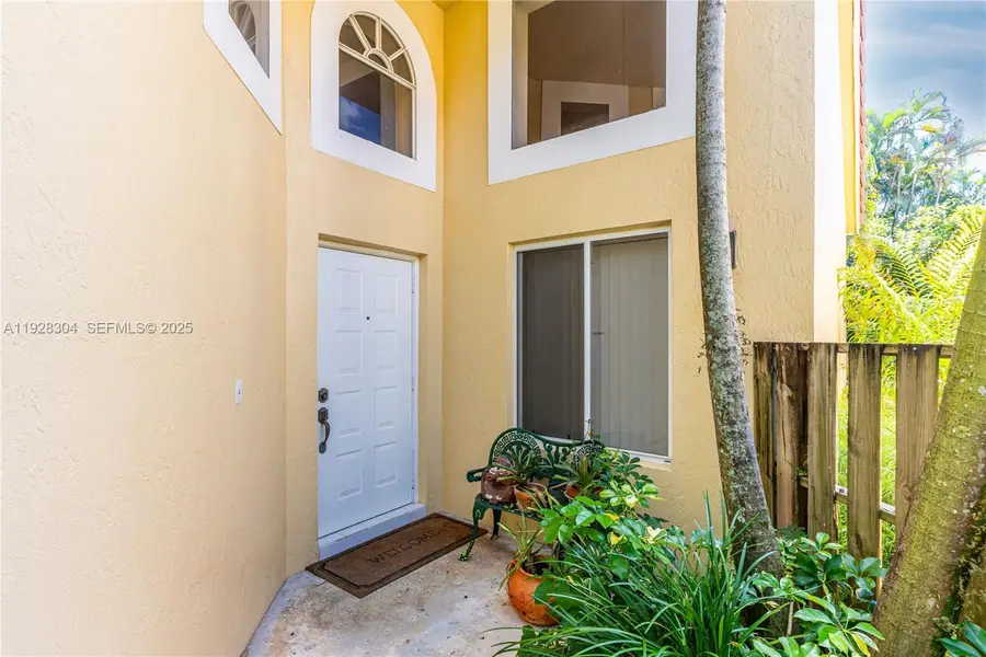 10132 NW 4th St, Plantation, FL 33324 - Image #2