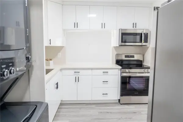 1530 NW 47th Ave, Lauderhill, FL 33313