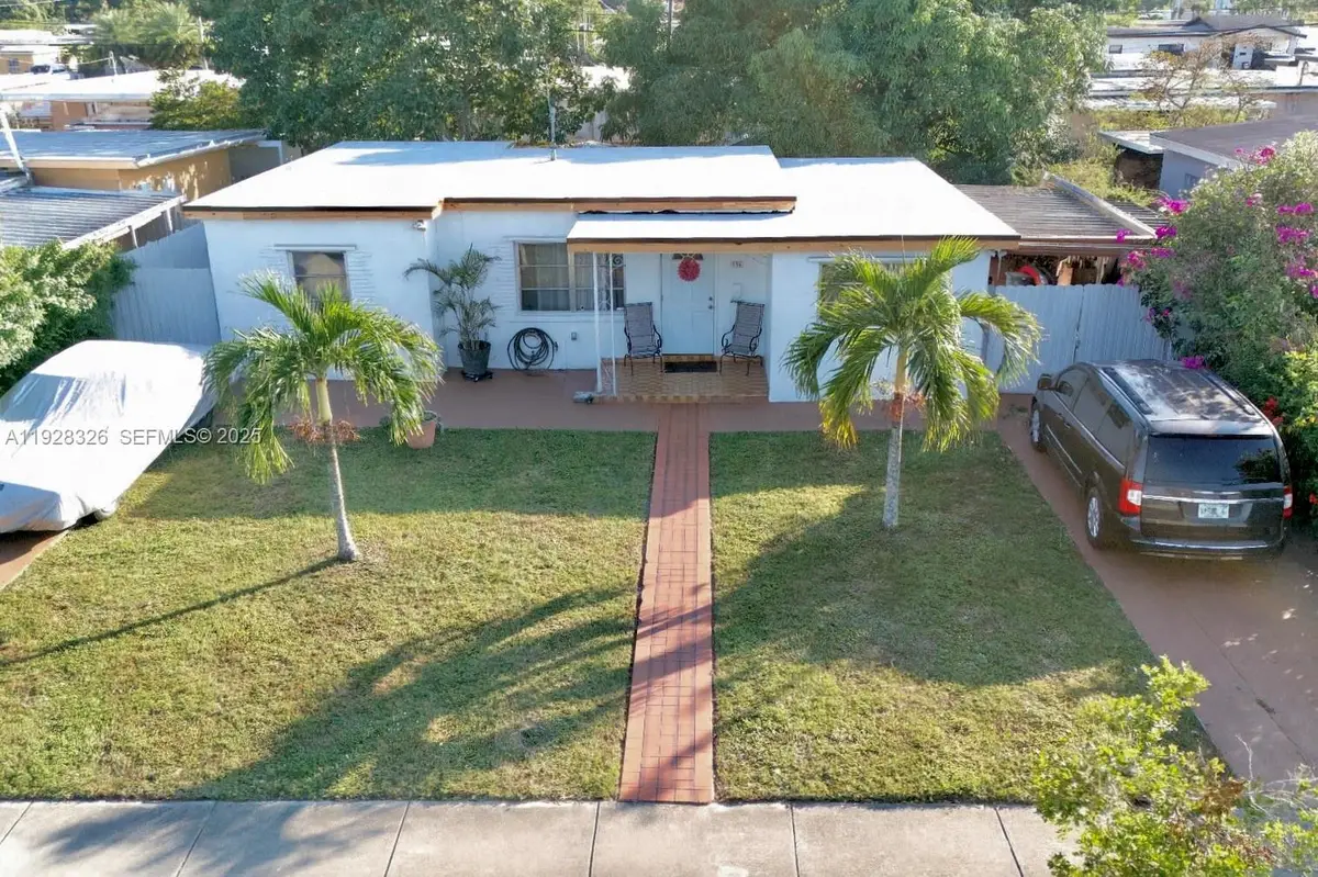 334 W 36th Ter, Hialeah, FL 33012 - Image #1