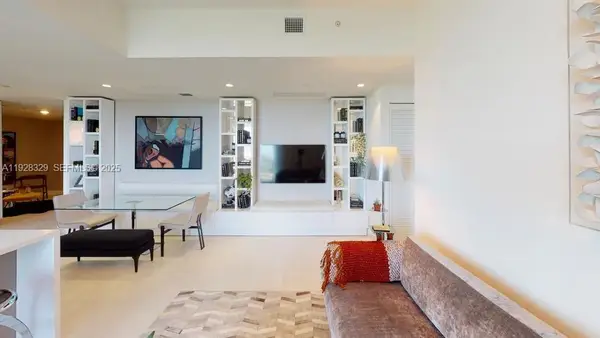 2000 Metropica Way #1701, Sunrise, FL 33323