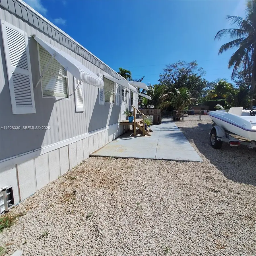 256 Lee Avenue, Key Largo, FL 33037 - #2