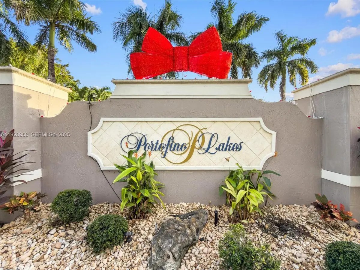 3712 NE 16th St, Homestead, FL 33033 - Image #1