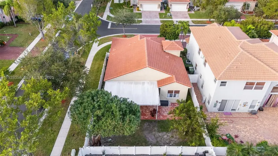 3712 NE 16th St, Homestead, FL 33033 - Image #3