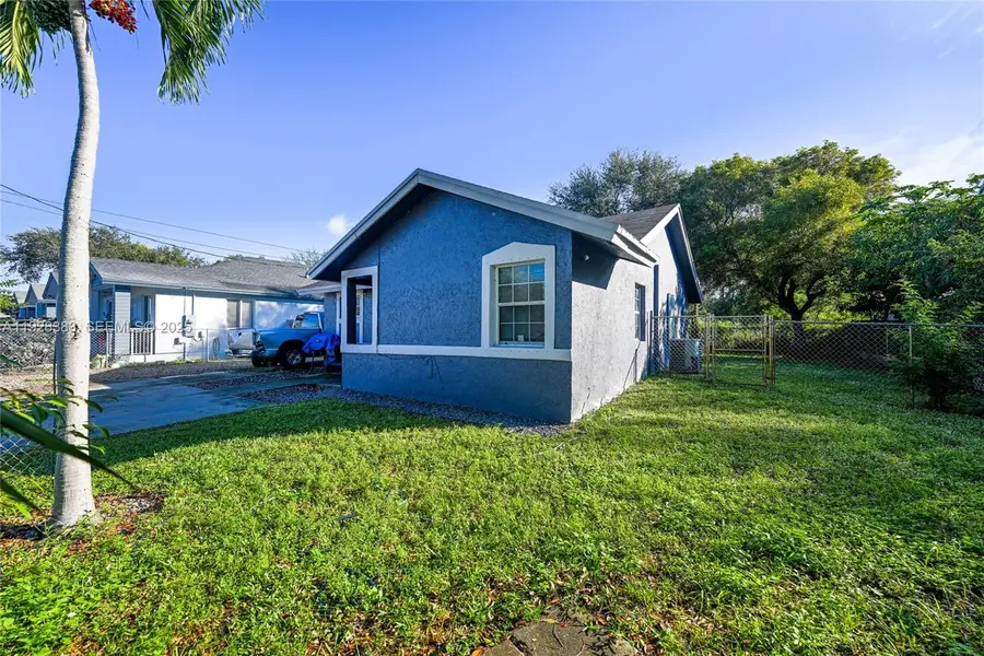 634 NW 15th Ave, Fort Lauderdale, FL 33311 - Image #2