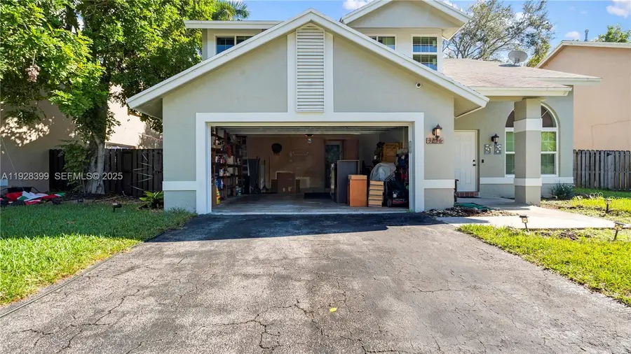 3256 NW 123rd Ter, Sunrise, FL 33323 - Image #3