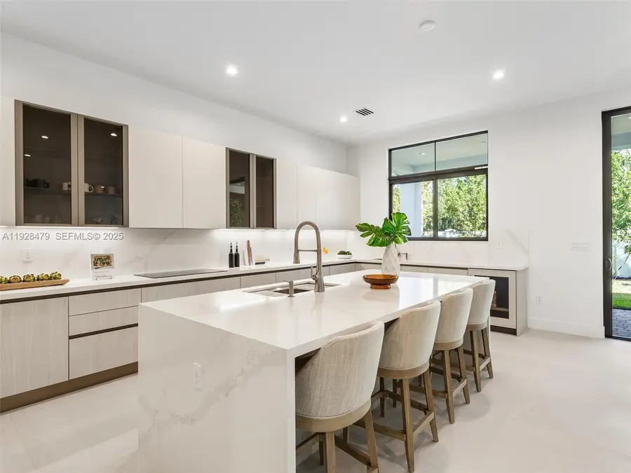 7285 SW 72nd Ter, Miami, FL 33143 - Image #3