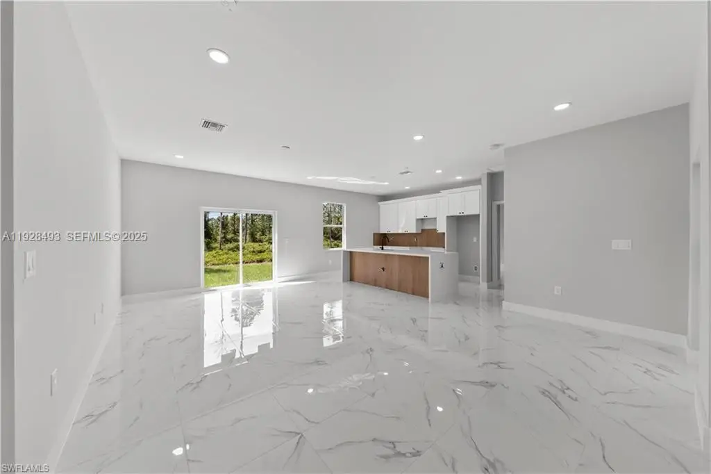 967 Edgerton Ave, Lehigh Acres, FL 33974 - Image #1