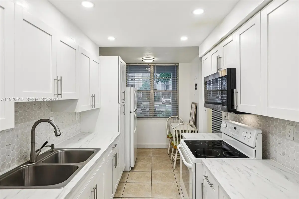 2900 NW 48th Ter #115, Lauderdale Lakes, FL 33313 - Image #1