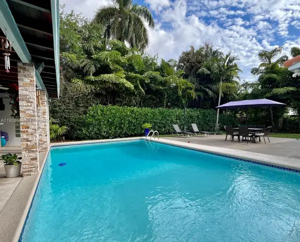 360 Menores Ave, Coral Gables, FL 33134