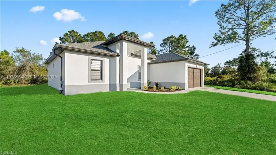 505 Wabasso Ave S, Lehigh Acres, FL 33974 - Image #2