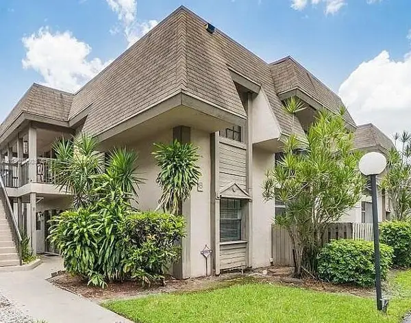 3521 NW 94th Ave #1B, Sunrise, FL 33351