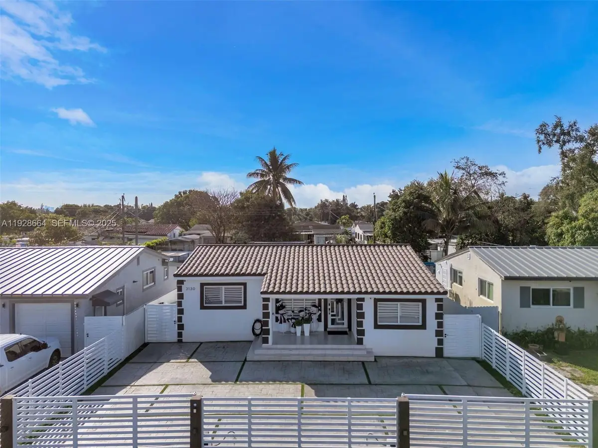 3130 NW 102nd St, Miami, FL 33147 - Image #1