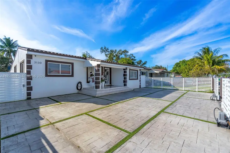 3130 NW 102nd St, Miami, FL 33147 - Image #2