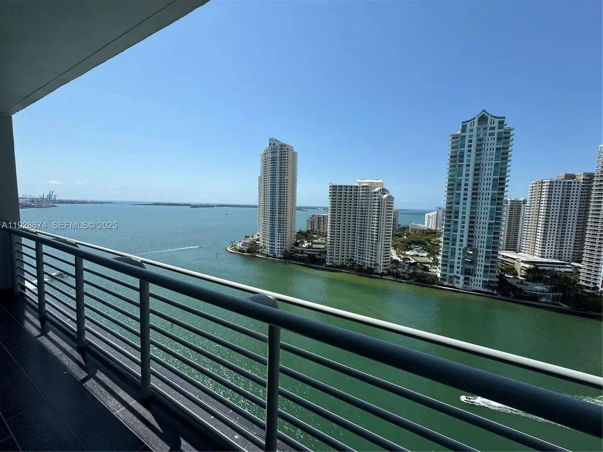 335 S Biscayne Blvd #2403, Miami, FL 33131 - Image #1