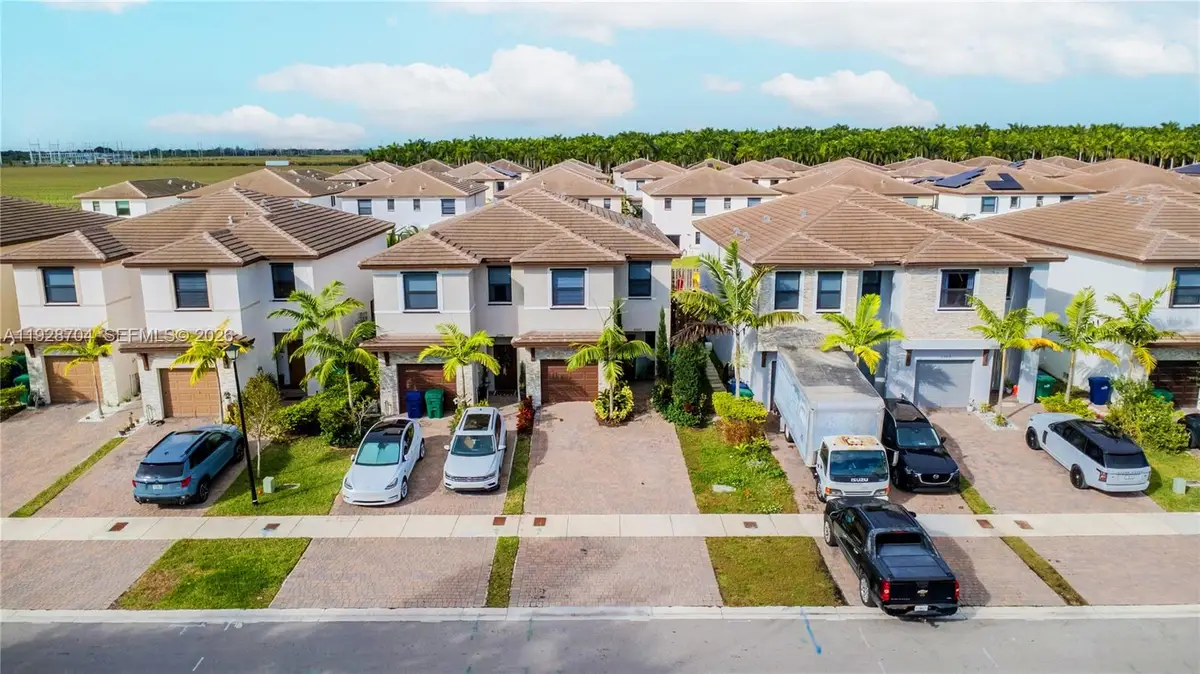 25532 SW 108th Ave, Homestead, FL 33032 - Image #1