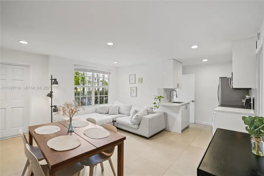 940 7th St #940B, Miami Beach, FL 33139 - Image #2