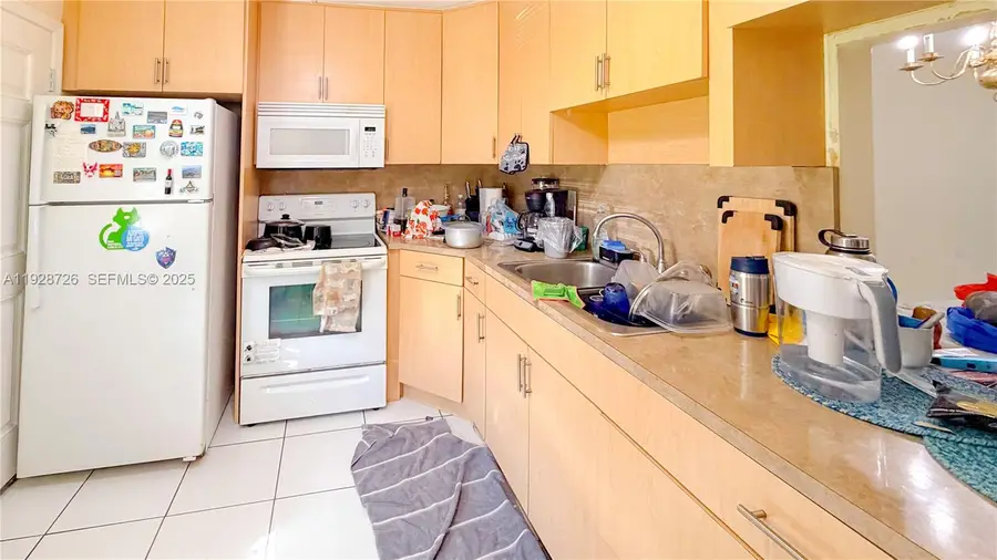 1101 NE 191st St #H108, Miami, FL 33179 - Image #2