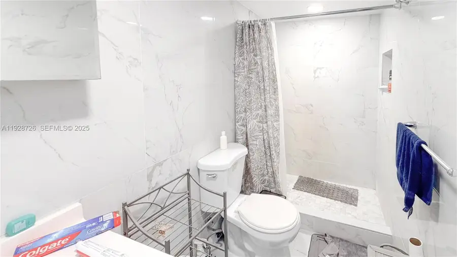 1101 NE 191st St #H108, Miami, FL 33179 - Image #3