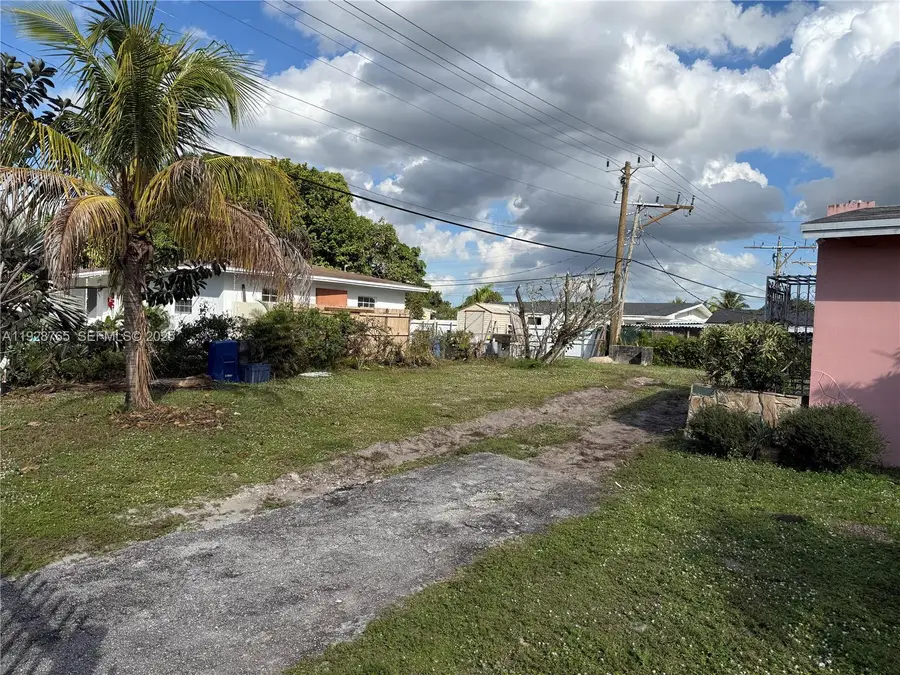 17501 NW 41st Ave, Miami Gardens, FL 33055 - Image #2