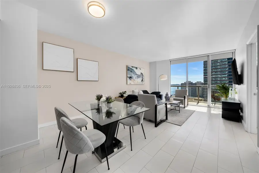 485 Brickell Ave #1709, Miami, FL 33131 - Image #3