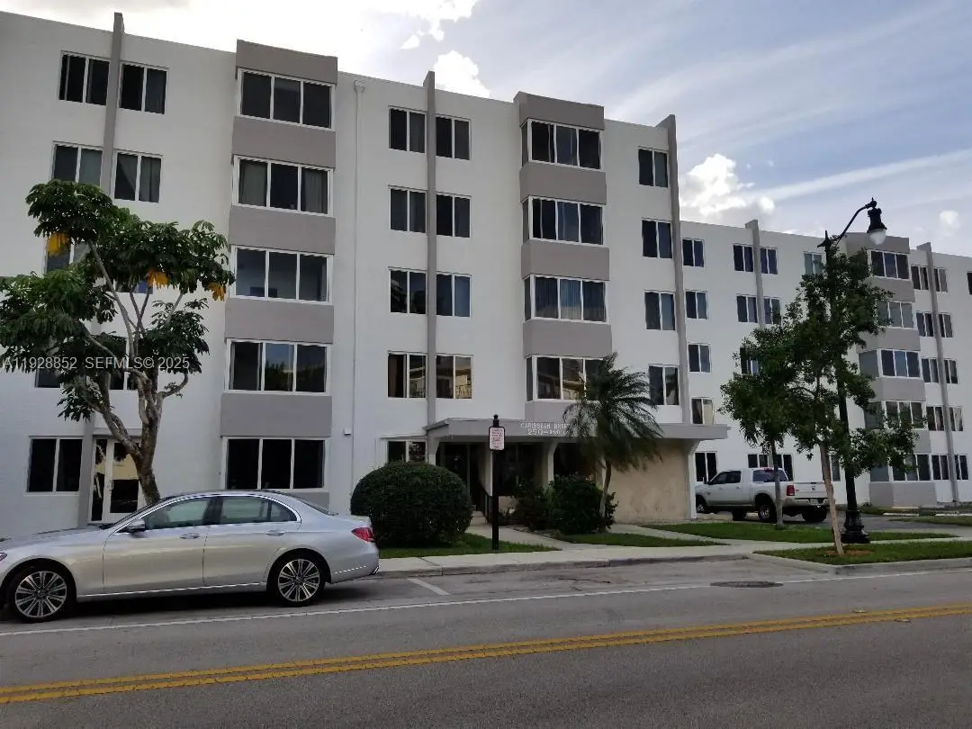 250 180th Dr #159, Sunny Isles Beach, FL 33160 - Image #1